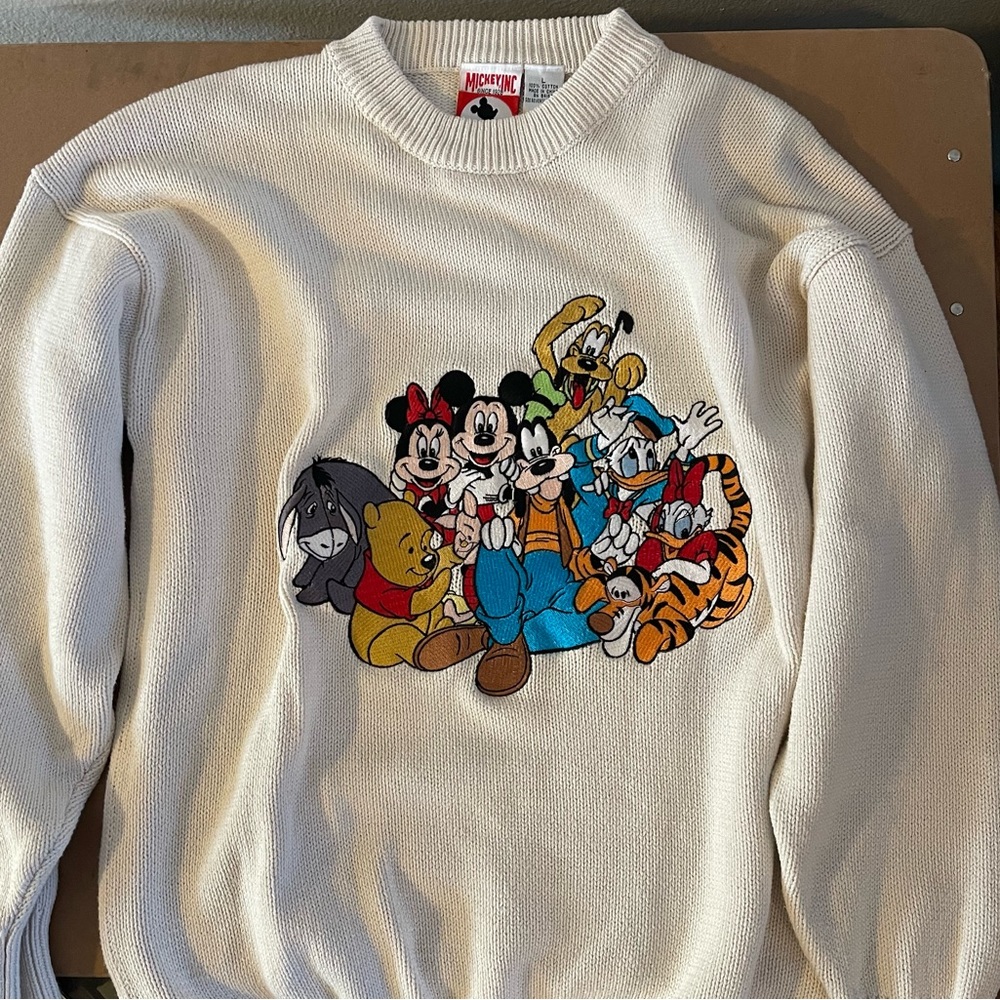 Vintage Mickey Inc. Embroidered Sweater in amazing condition!